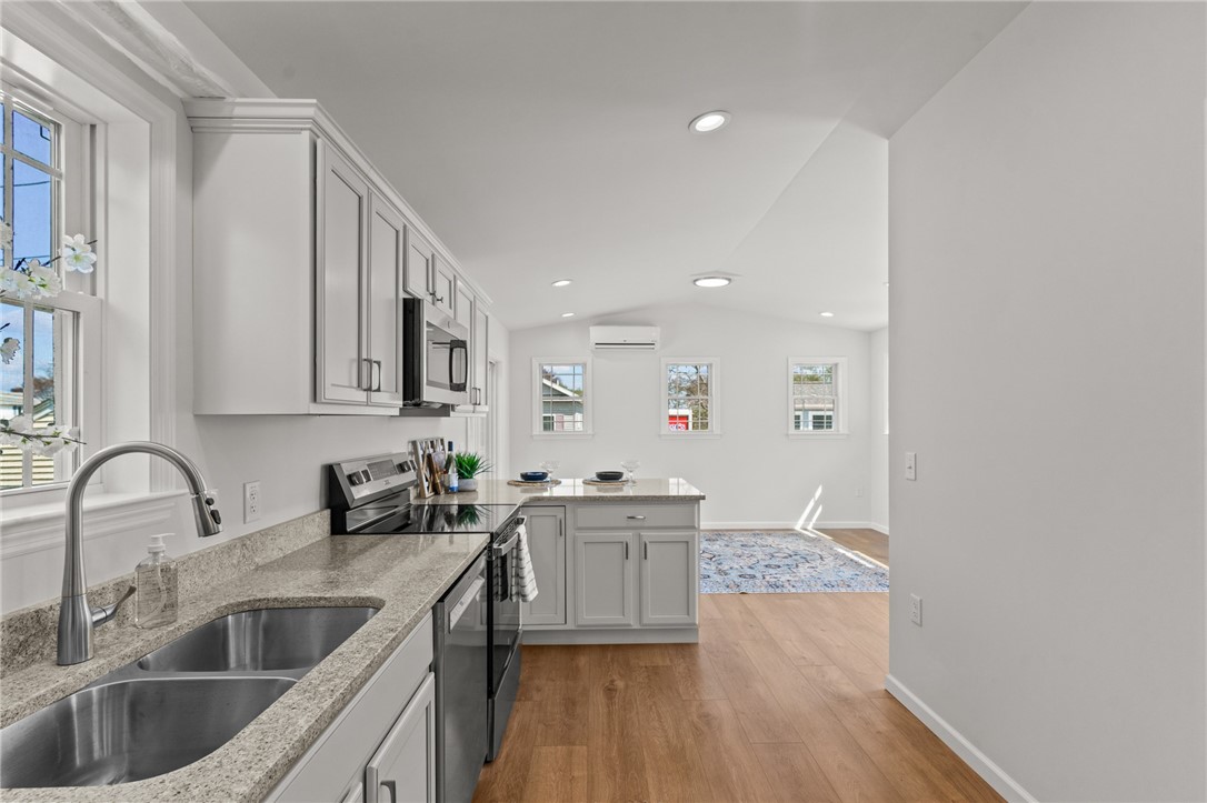 64 Burnside Avenue unit87