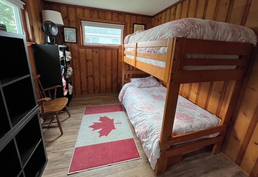 South Kingstown, Rhode Island 02879, United States, 1 Bedroom Bedrooms, ,1 BathroomBathrooms,Residential,Active,145982