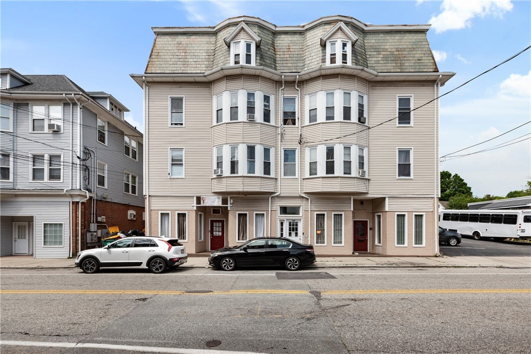 584 N North Main Street