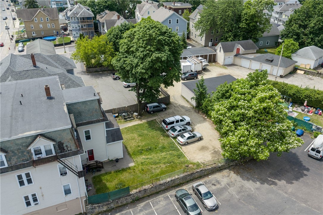 584 N North Main Street