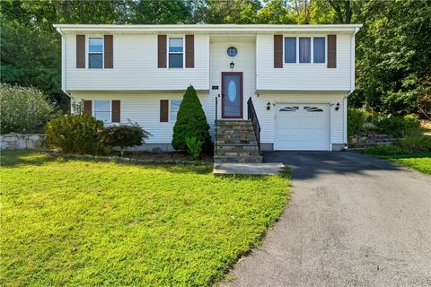 58 Arthur Avenue North Providence RI 02904