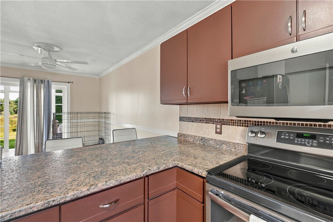 4 Palmer Circle 15