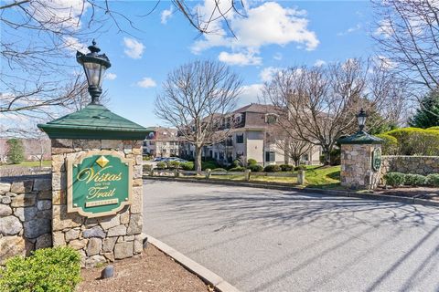 109 Vistas Court East Greenwich RI 02818