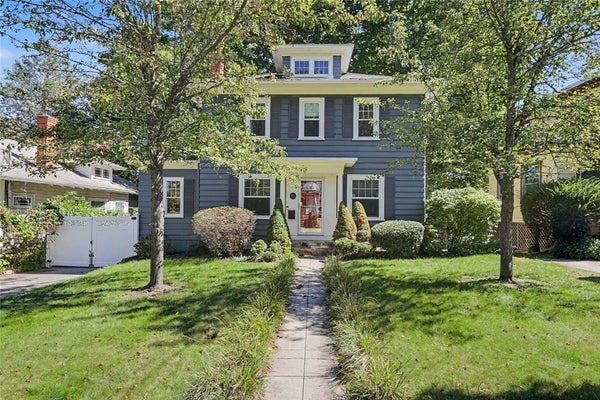 95 LORIMER AVE, PROVIDENCE, RI 02906 - Image 675fedaedea228d698df1cf758ee1bae/1502616113
