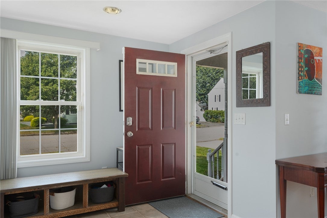 11 Brookdale Boulevard