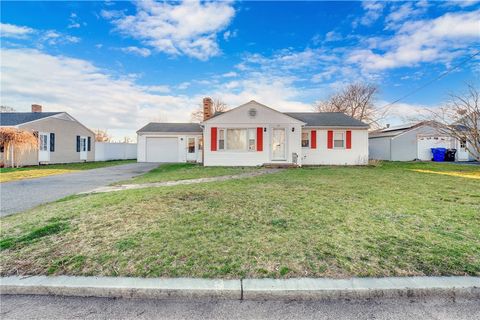 92 Weeden Street East Providence RI 02916