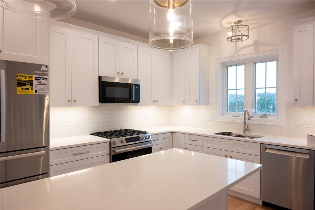 25 Bunker Hill Crossing