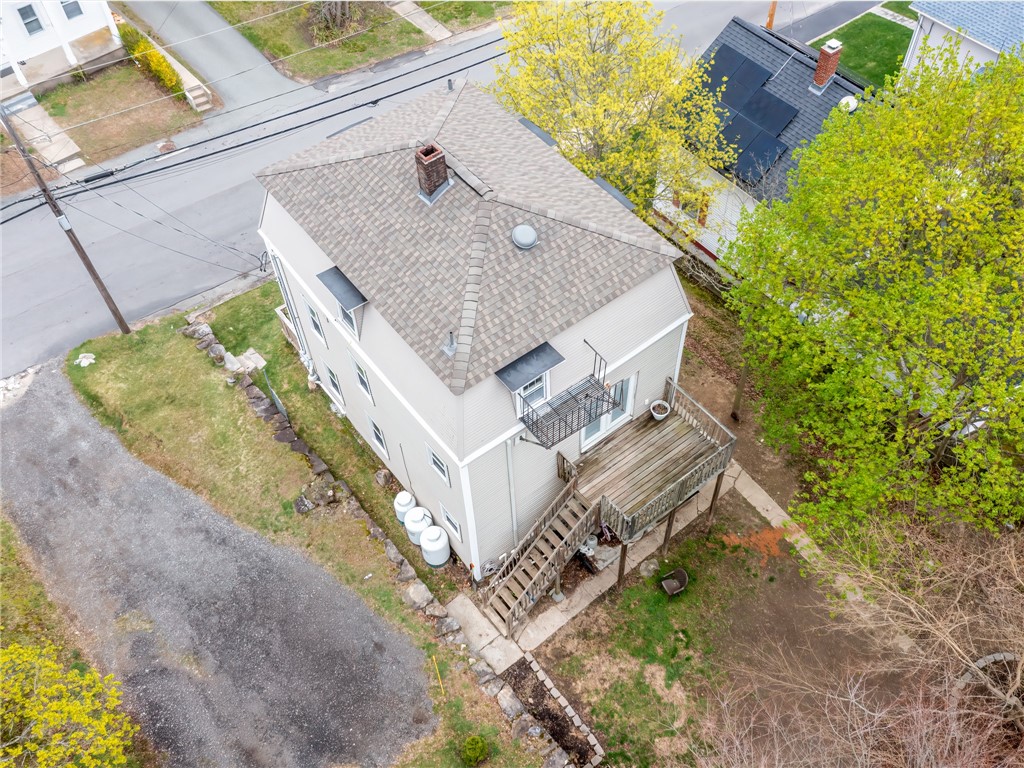 28 Youngs Avenue