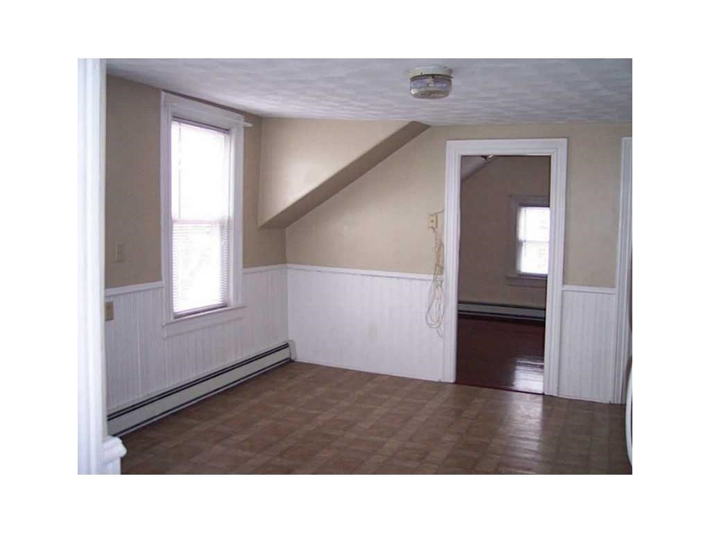 427 HIGH Street 3