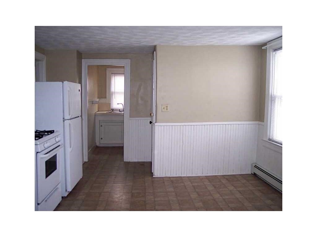 427 HIGH Street 3