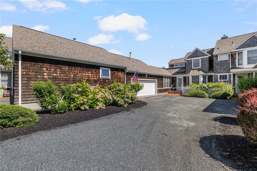 45 FOX Drive