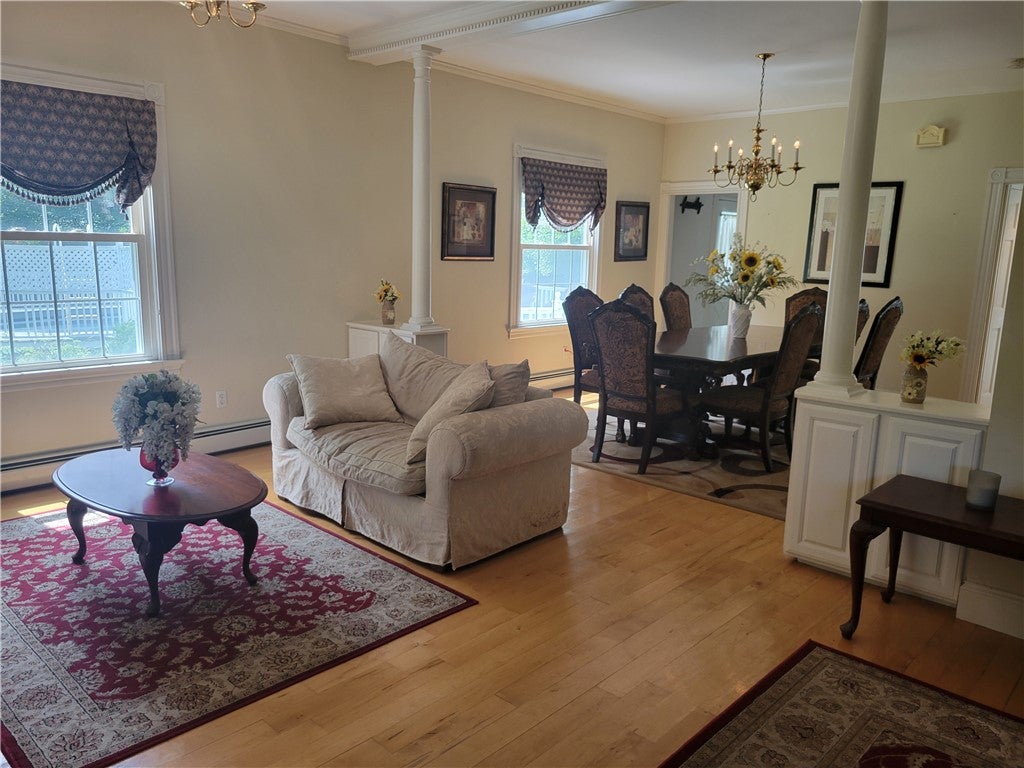 392 Bradford Road 390