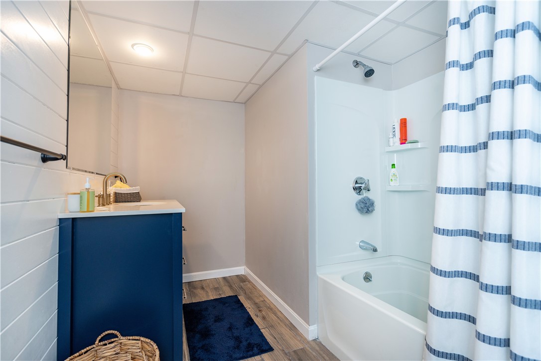 East Greenwich, Rhode Island 02818, United States, 2 Bedrooms Bedrooms, ,2 BathroomsBathrooms,Residential,Active,133364