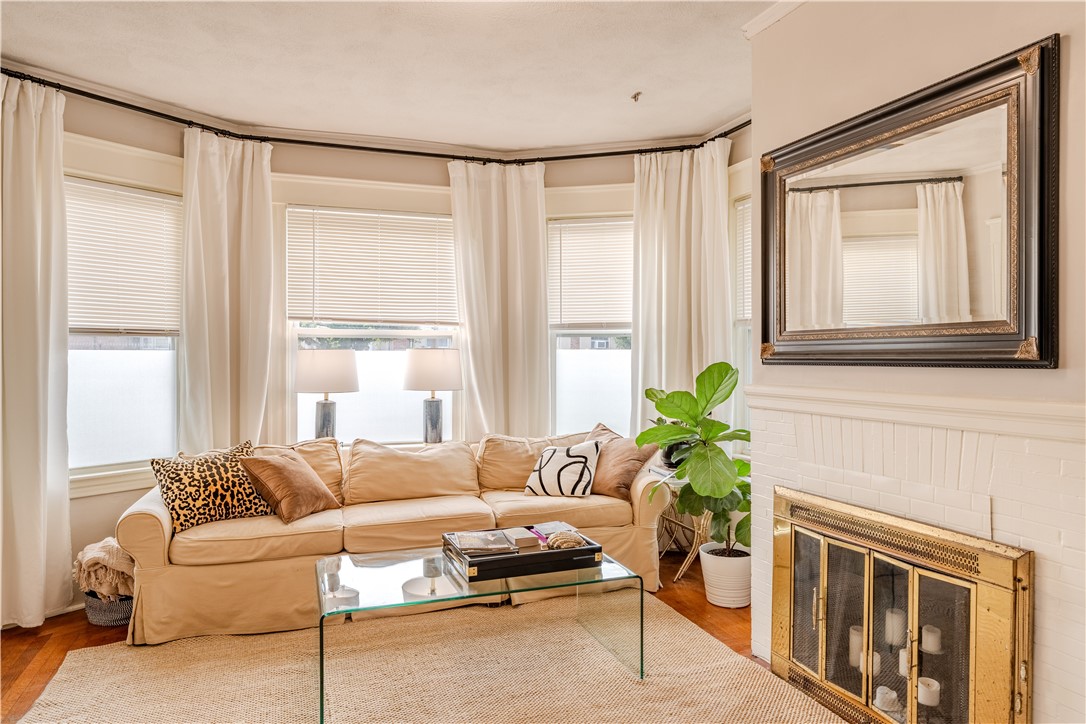 125 Taber Avenue 127