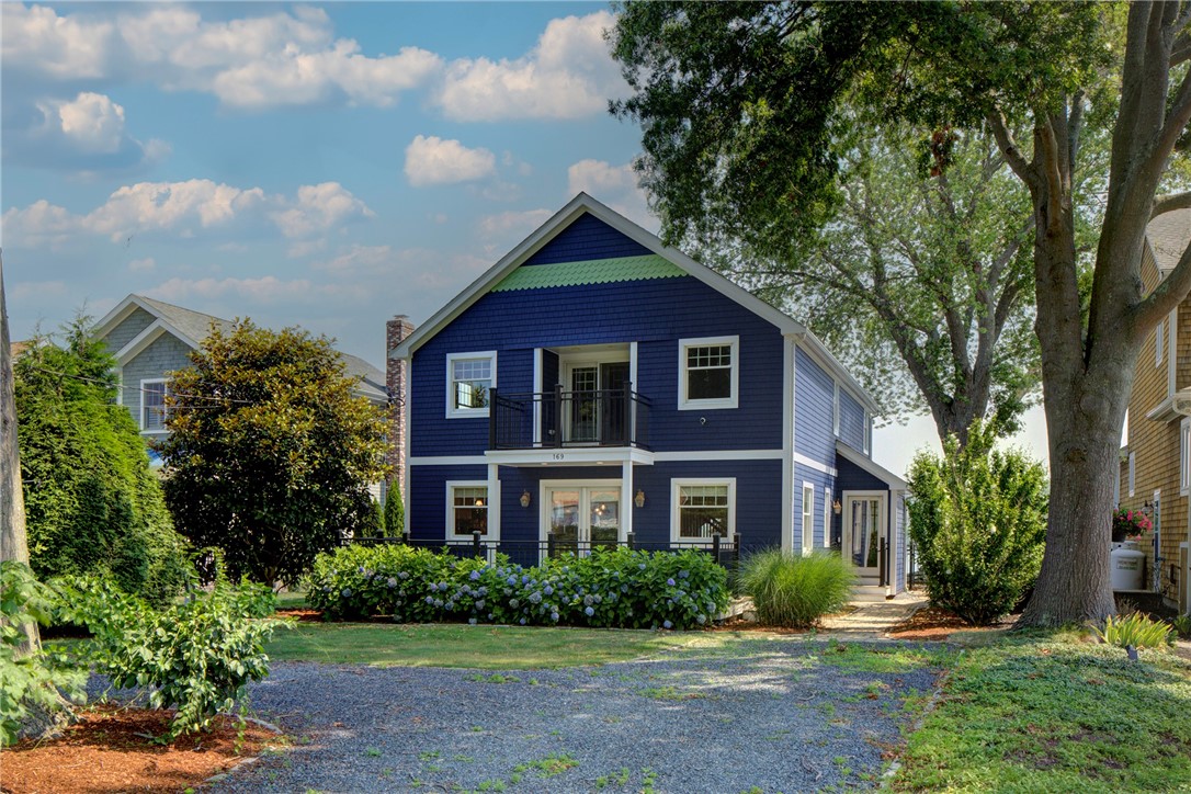 169 Narragansett Boulevard