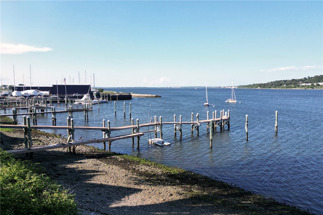 169 Narragansett Boulevard