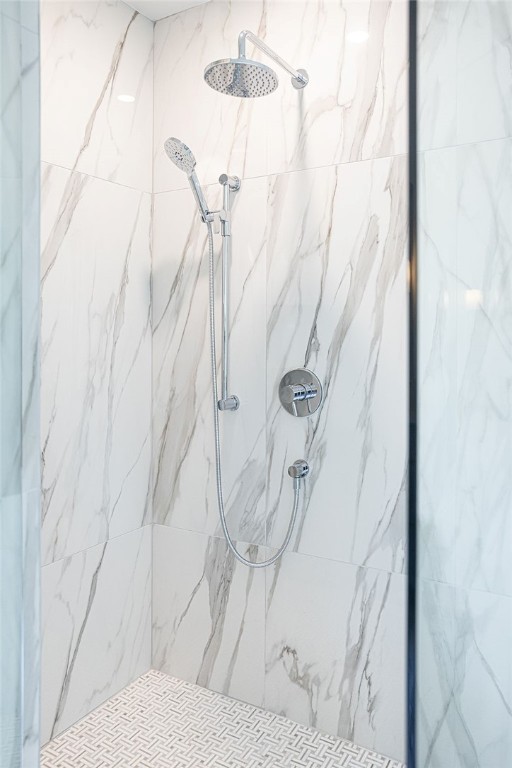 East Greenwich, Rhode Island 02818, United States, 4 Bedrooms Bedrooms, ,6 BathroomsBathrooms,Residential,Active,40508