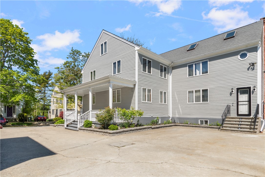 706 Hope Street 2