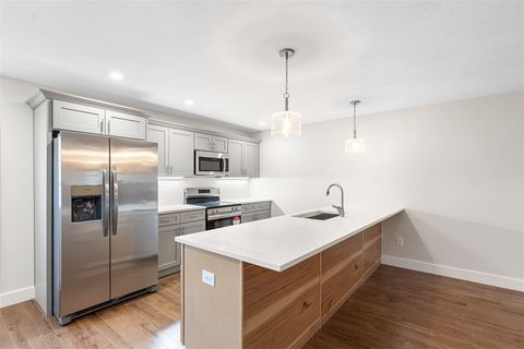 4 Trinity Way Johnston RI 02919