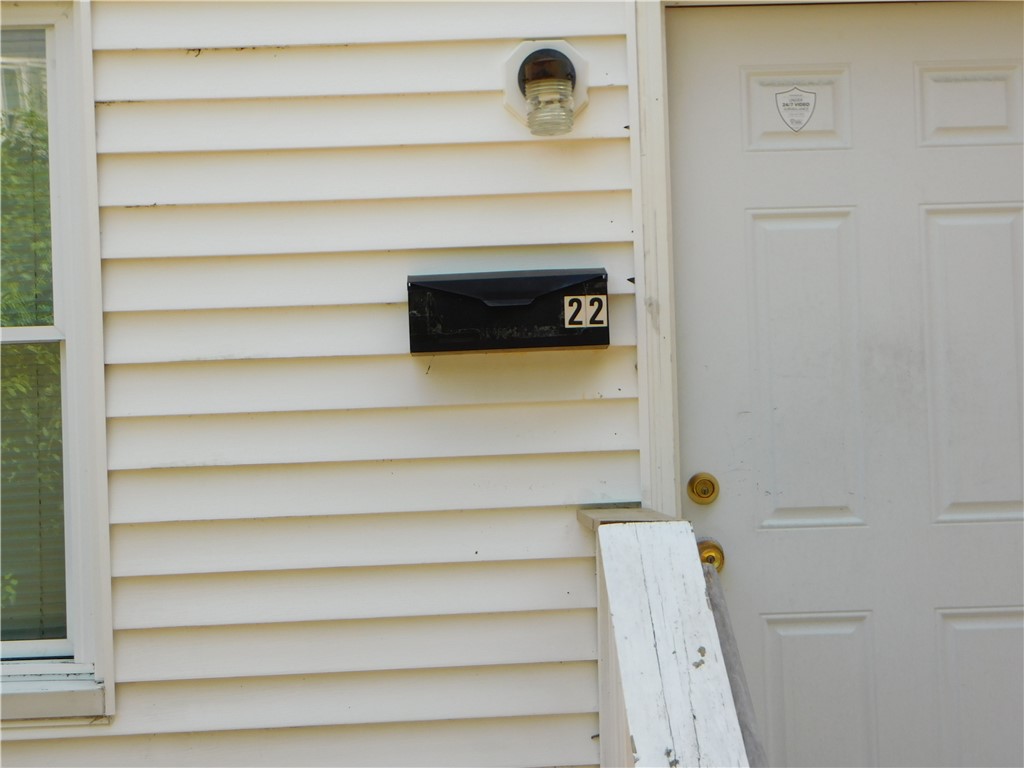 West Warwick, Rhode Island 02893, United States, 6 Bedrooms Bedrooms, ,2 BathroomsBathrooms,Residential,Active,50662