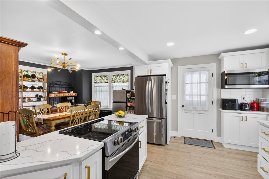 2941 Pawtucket Avenue