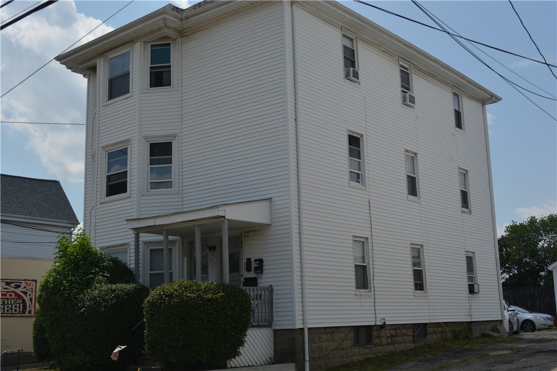 1166 North Main Street 1068