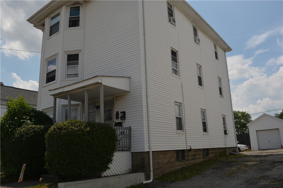 1166 North Main Street 1068