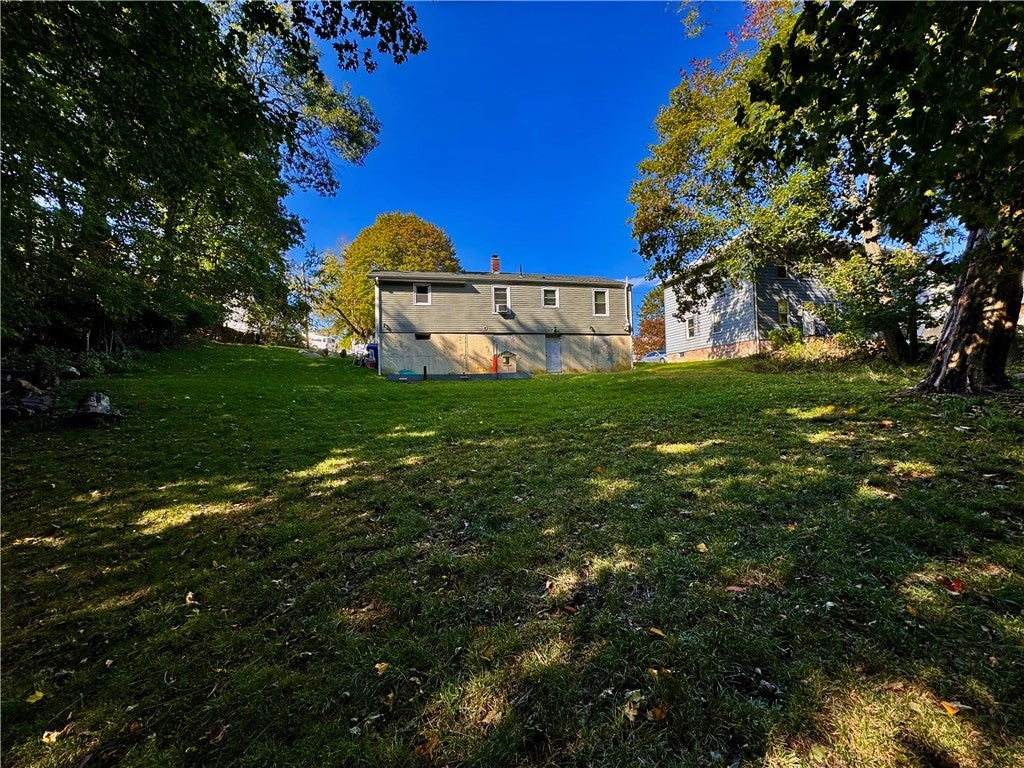 40 Riverdale Avenue