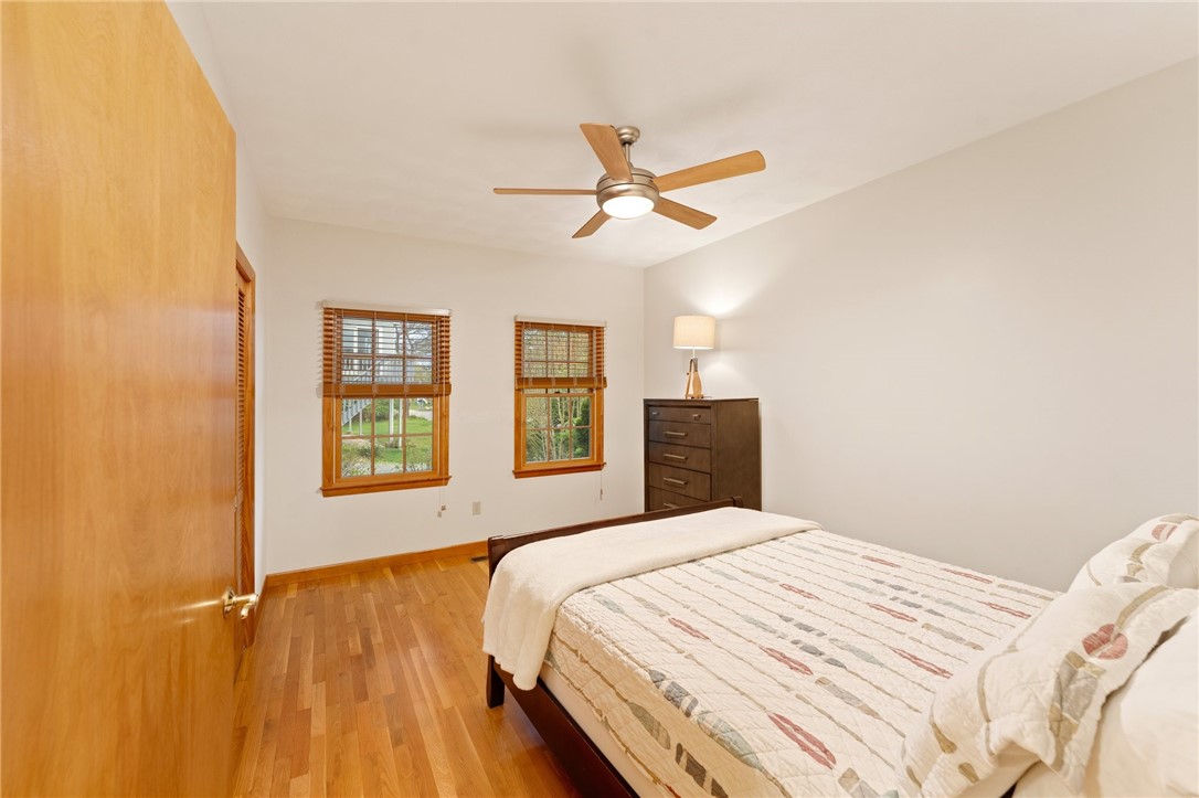 Narragansett, Rhode Island 02882, United States, 3 Bedrooms Bedrooms, ,3 BathroomsBathrooms,Residential,Pending,130762