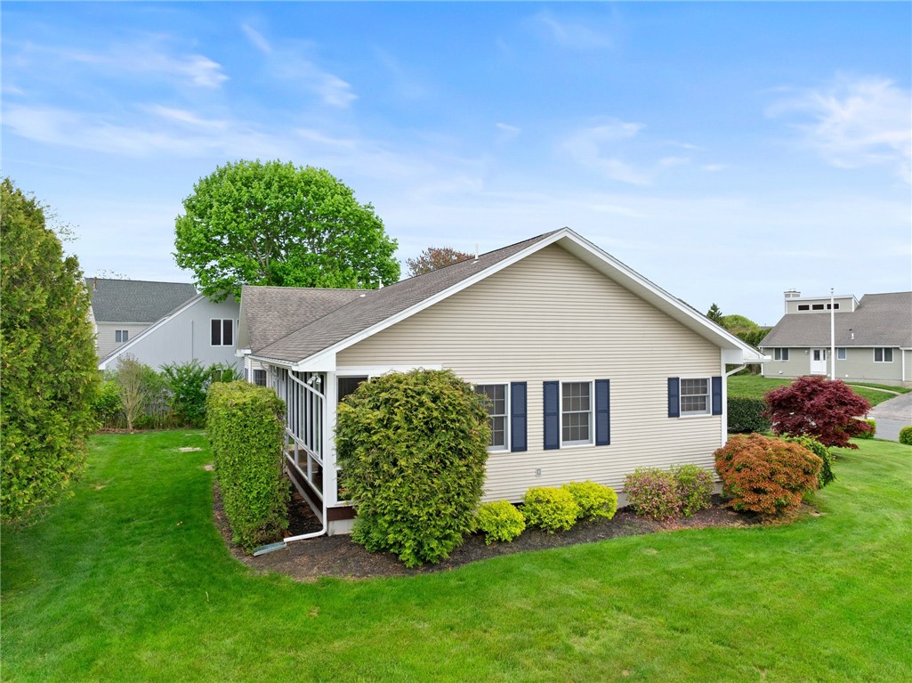 Narragansett, Rhode Island 02882, United States, 3 Bedrooms Bedrooms, ,3 BathroomsBathrooms,Residential,Pending,130762