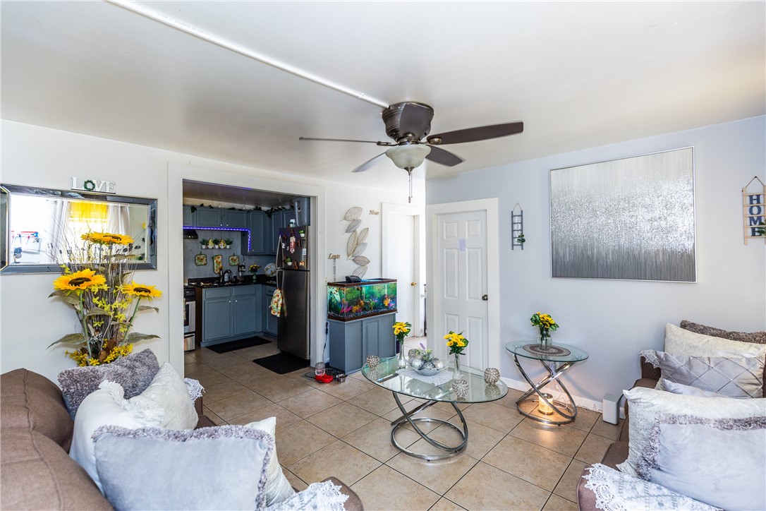 268 Carpenter Street