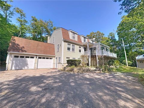 82 Potter Hill Road Westerly RI 02891