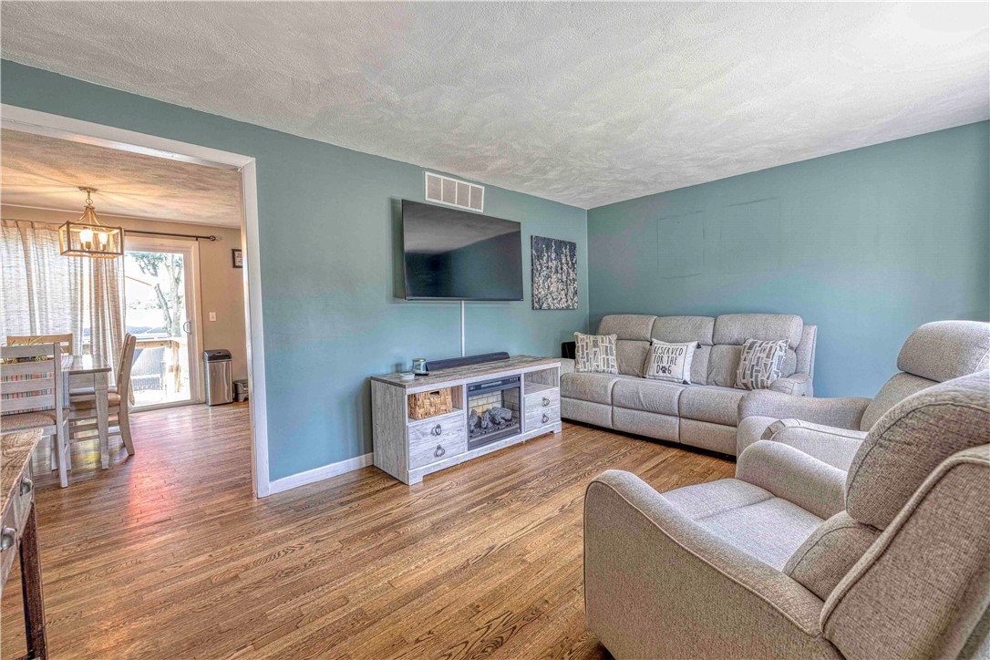 98 Quail Hollow Road