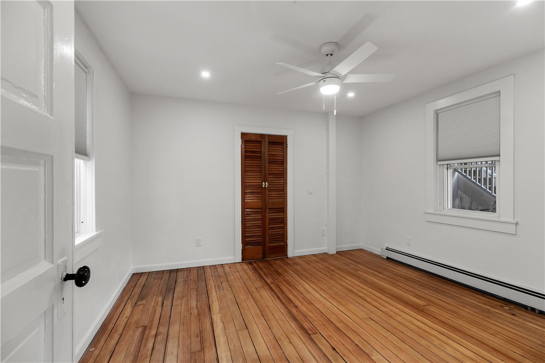 Newport, Rhode Island 02840, United States, 1 Bedroom Bedrooms, ,1 BathroomBathrooms,Residential,Pending,86781