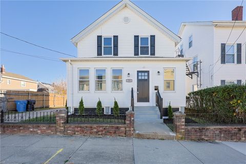 24 Pleasant Street Cumberland RI 02864