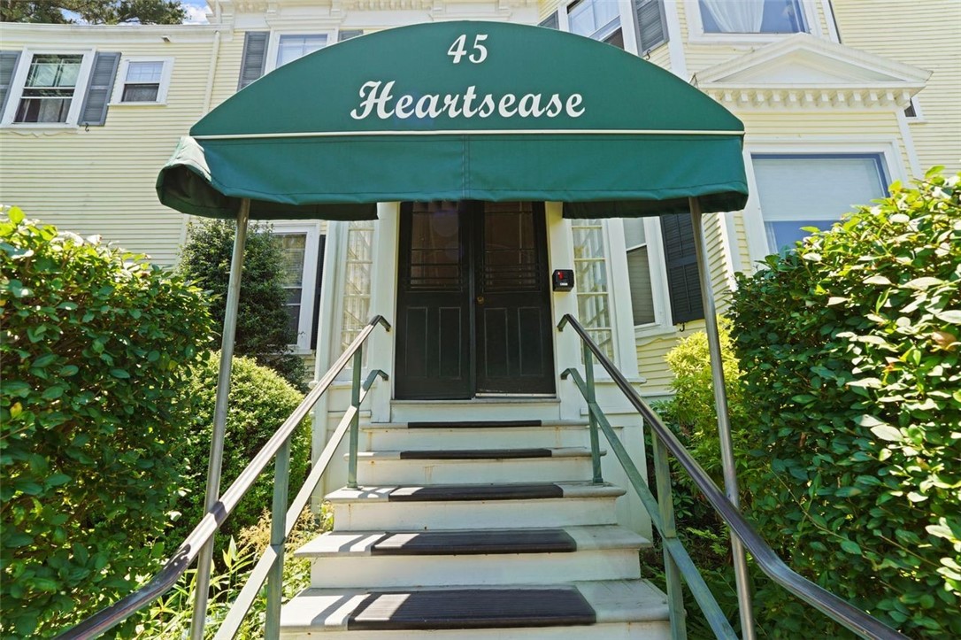 45 Ayrault Street 11