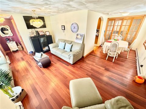 50 Washington Avenue East Providence RI 02915