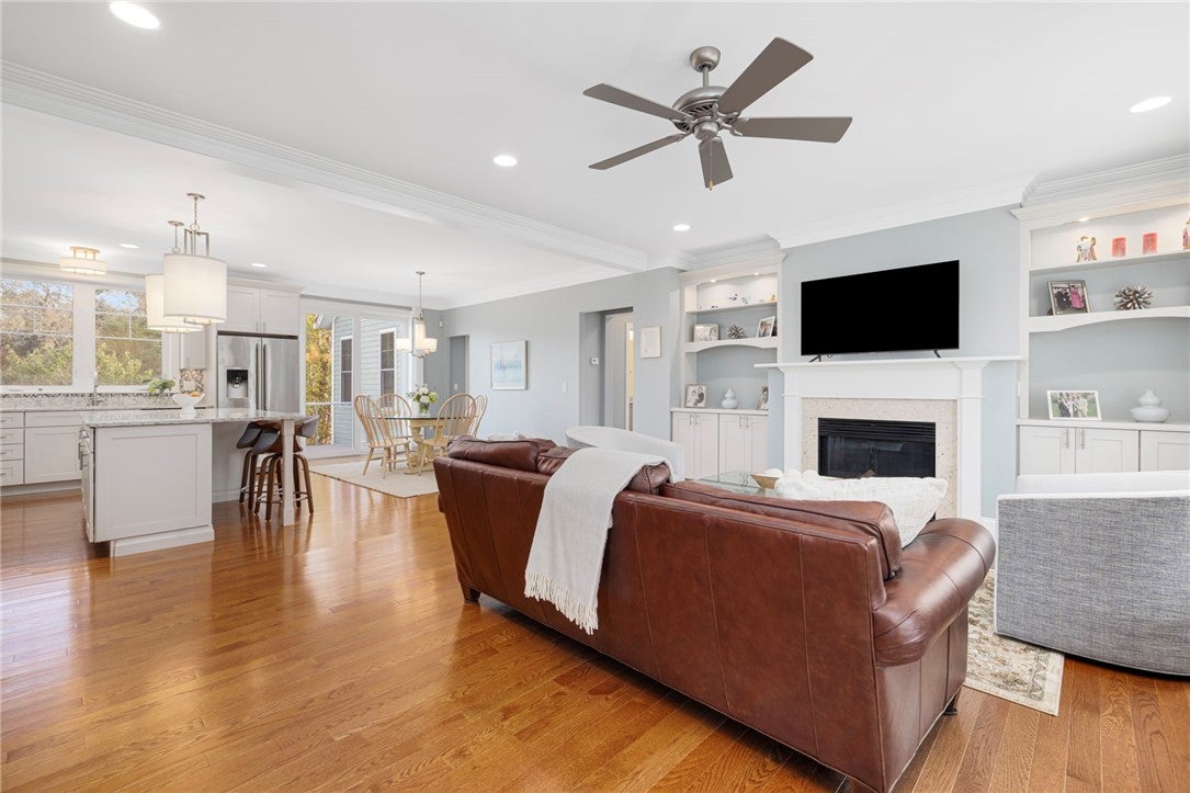 23 East Matunuck Farm Drive