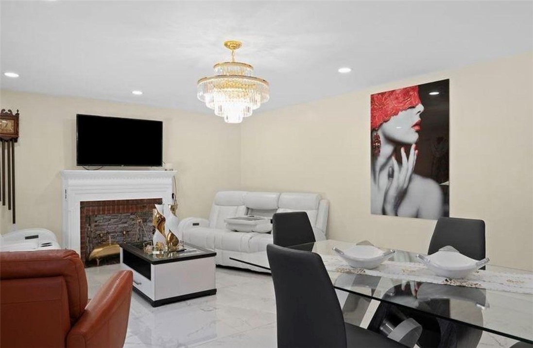 400 Newport Ave Street