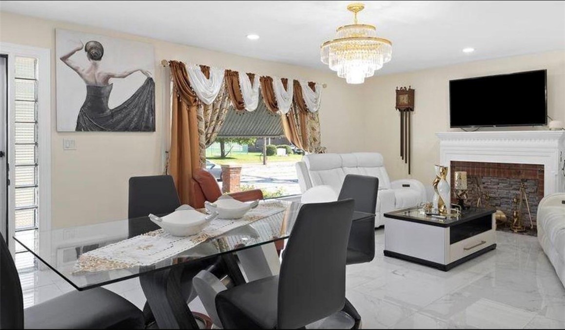 400 Newport Ave Street