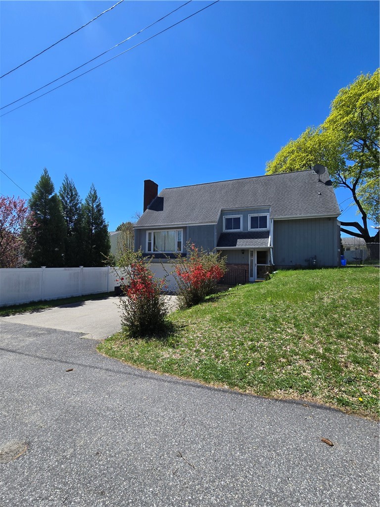 3 Hemlock Drive