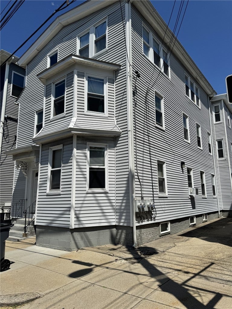66 Sutton Street