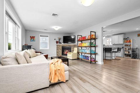 54 Raymond Street East Providence RI 02914