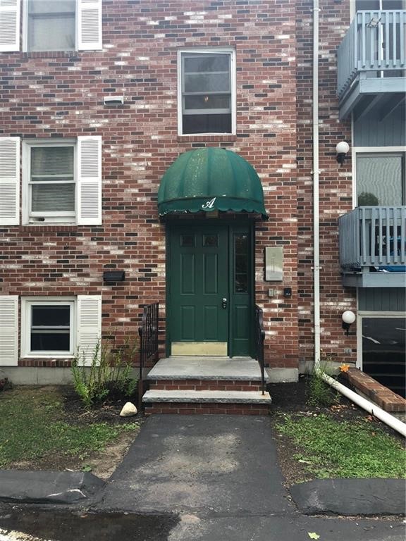 200 Manville Hill Road 8