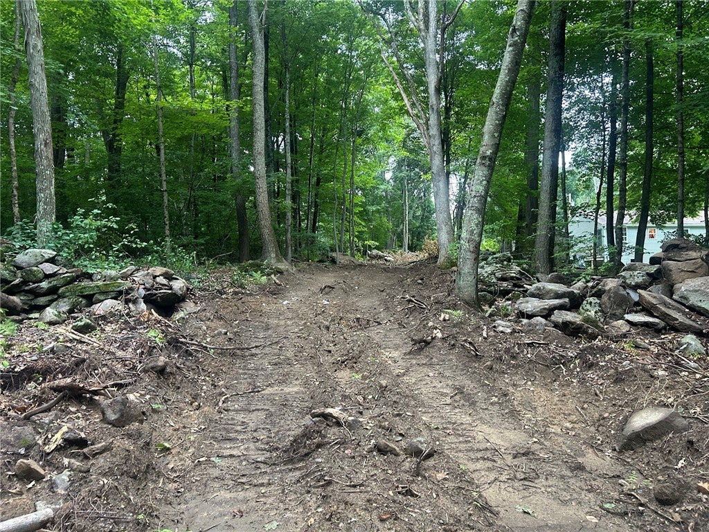 263 Quaker Lane