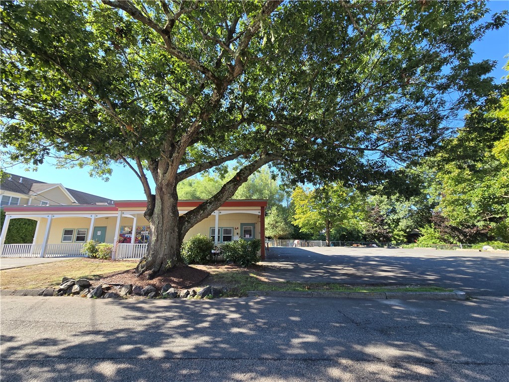 64 Bay Spring Avenue