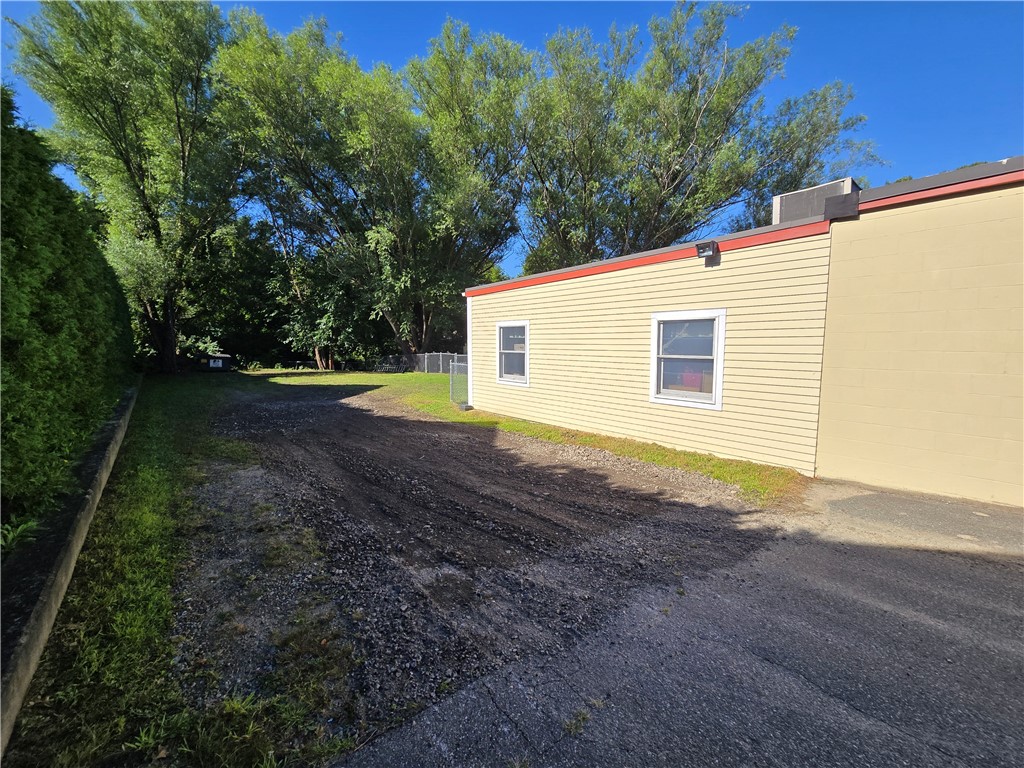 64 Bay Spring Avenue