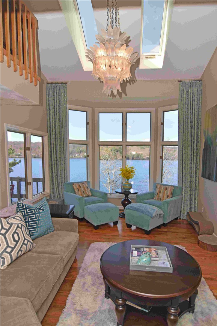 21 SHADOWBROOK Lane 21F F