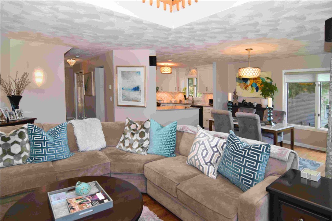 21 SHADOWBROOK Lane 21F F