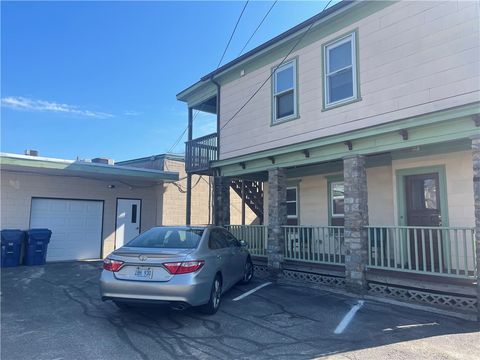 585 Main Street 2B East Greenwich RI 02818